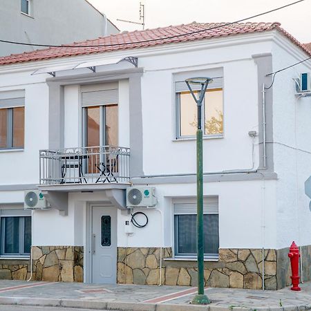 Finesse Comfort Apartments كيراموتي المظهر الخارجي الصورة